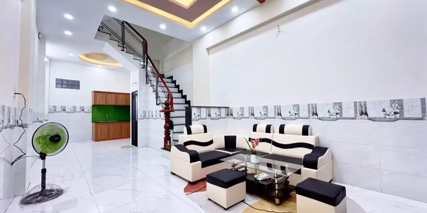 HẺM XE HƠI THÔNG, 42M2, 3 TẦNG 3PN, NGAY LÊ VĂN QUỚI GIÁ 4.6 TỶ