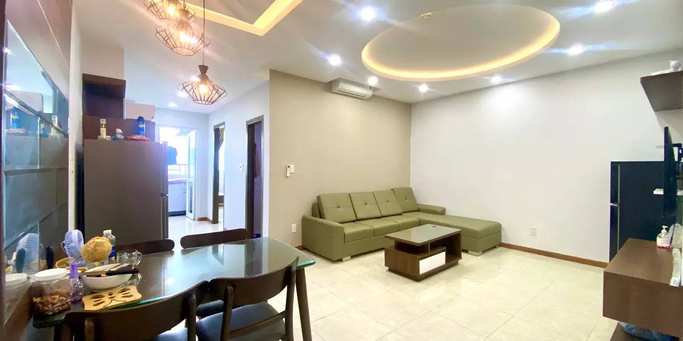 Cho thuê căn hộ 2pn view phố biển