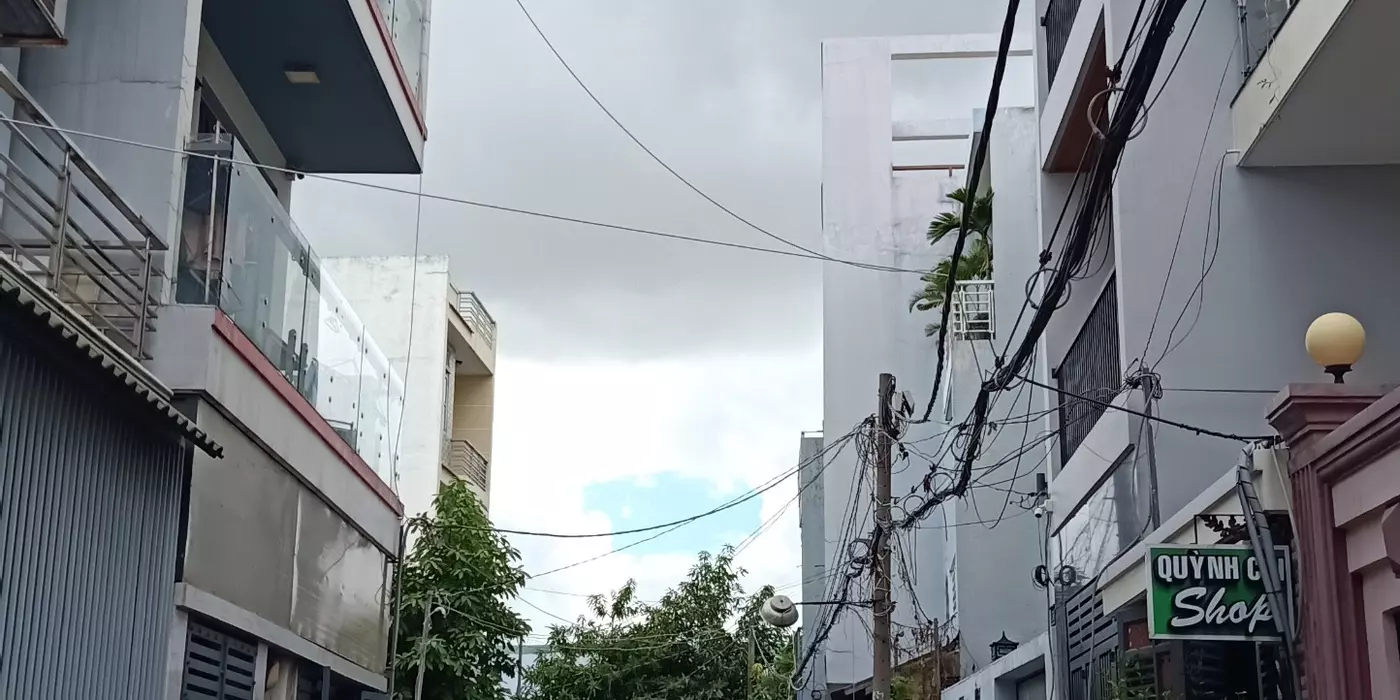 Bán nhà HXH LêTrọngTấn, Q.TânPhú 4.2x14m2 3T 4PN gần AEON Chỉ 5 tỷx