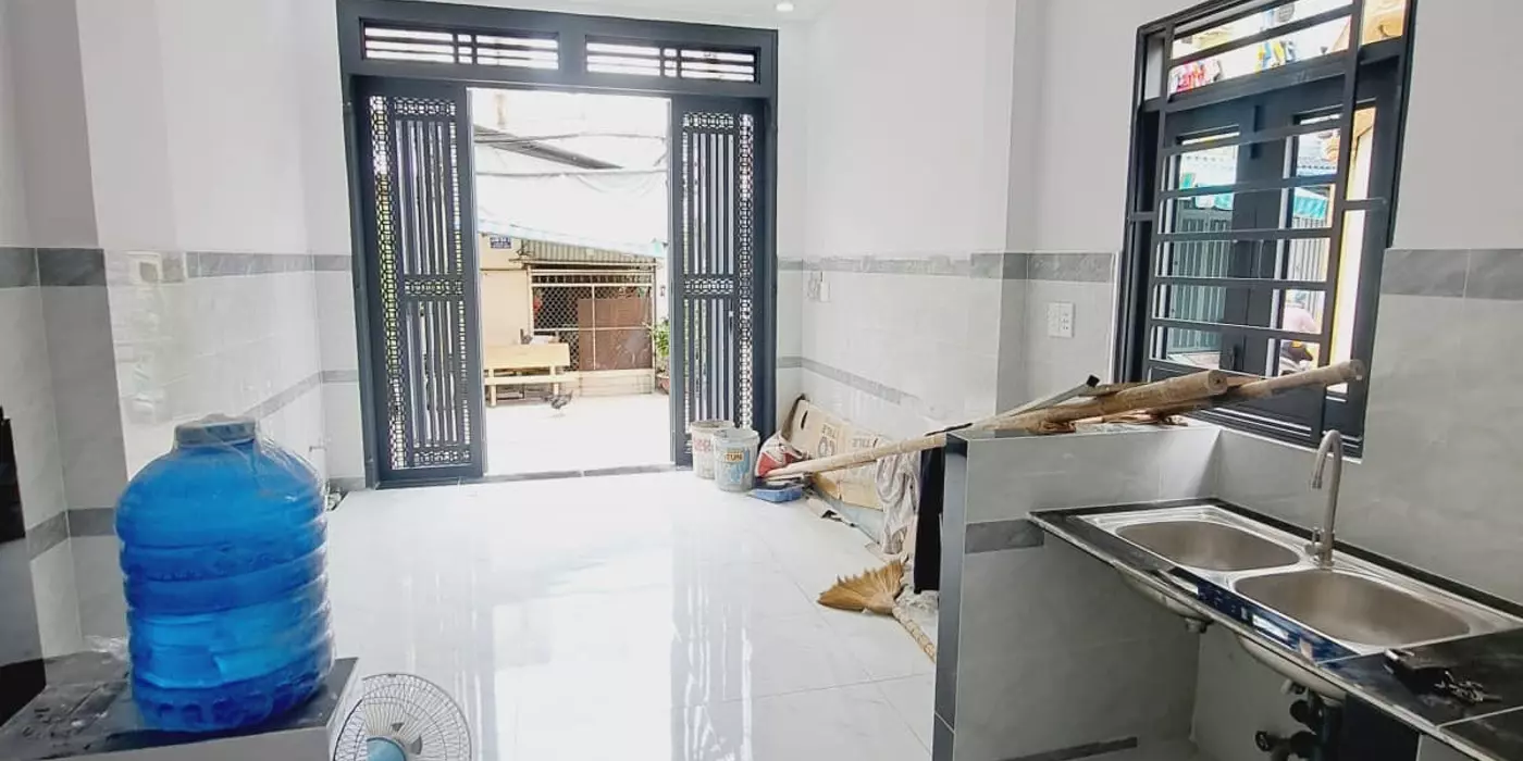 NHÀ CĂN GÓC 4 MẶT HXH THÔNG, CHIẾN LƯỢC, BTĐ, VỪA Ở VỪA KD ĐỈNH. Chỉ 2,95 Tỷ.