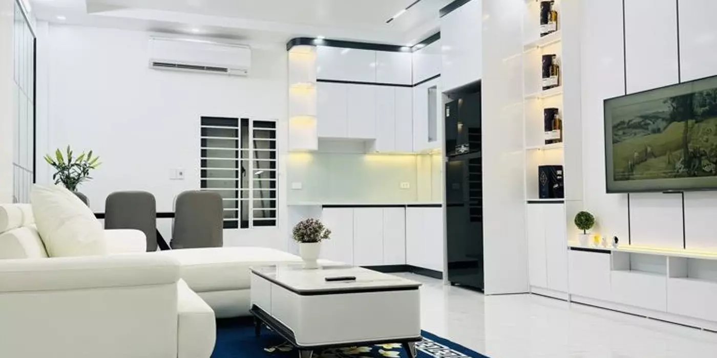 NHÀ NGUYỄN NGỌC VŨ MỚI ĐẸP- Ô TÔ CÁCH 40M- THOÁNG TRƯỚC SAU 52M2-5T-MT4,8M CHỈ 8,25 TỶ