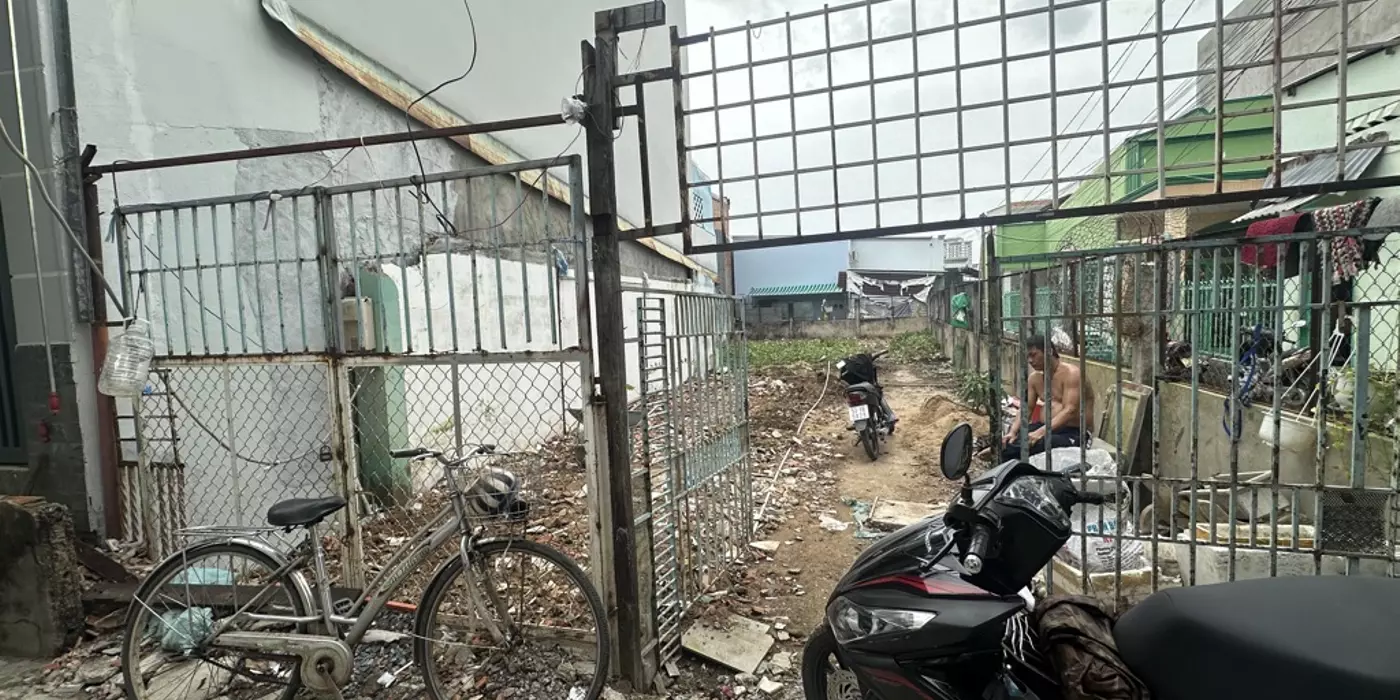 Lô góc 197m2 đất thổ cư ngang 9.5m, sát mặt tiền Huỳnh Tấn Phát, Phú Mỹ Quận 7, 10.5 tỷ