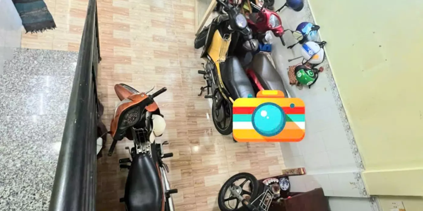 Hẻm thông thoáng Q4
Ngang 3,45 Dài 8 m
Đúc bê tông 3 tấm 
CÓ 1,9 TỶ
