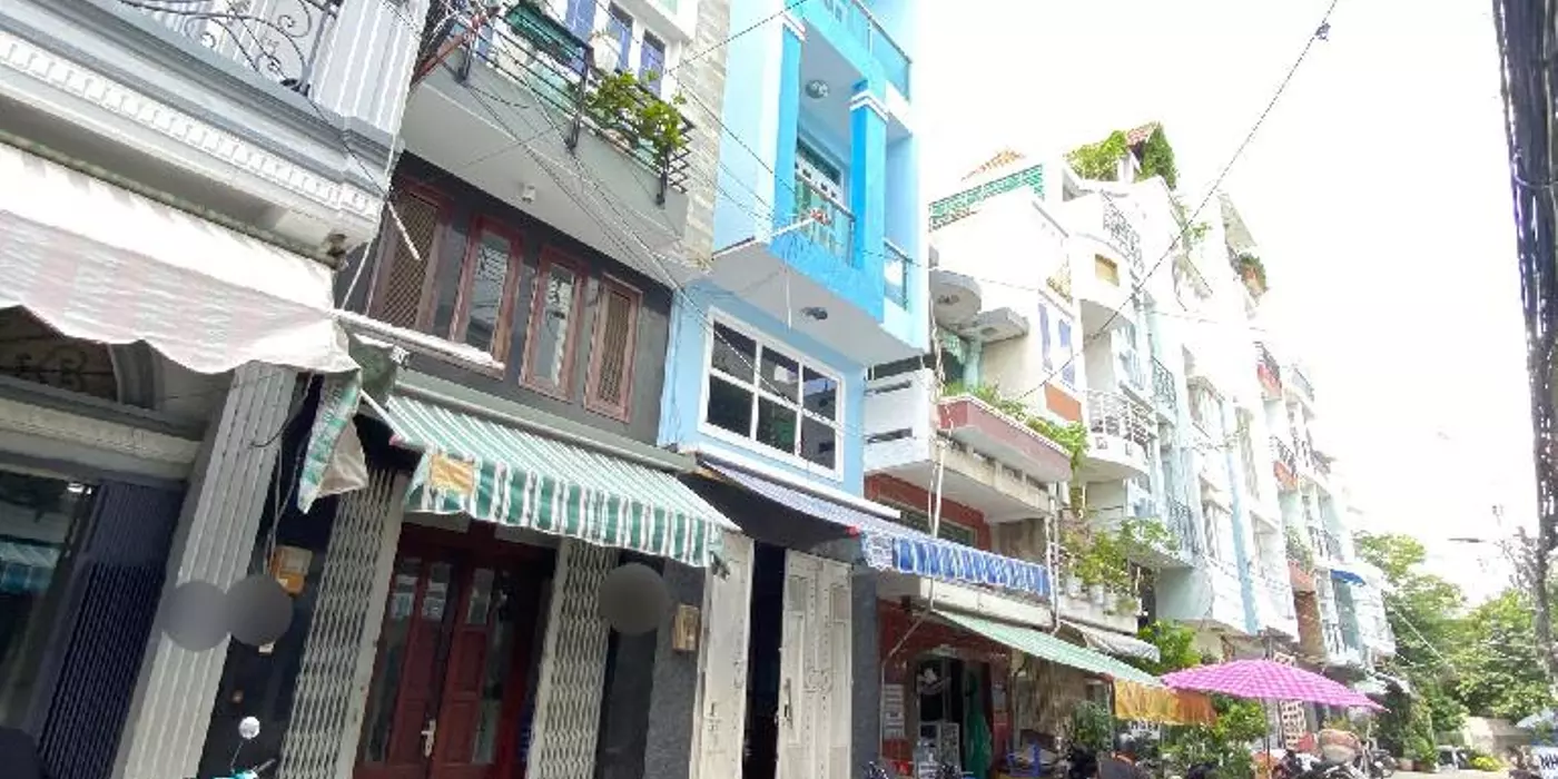 Mặt tiền lô I Nguyễn Thị Tần 4x13 đúc 5 tầng chỉ 9 tỷ 8