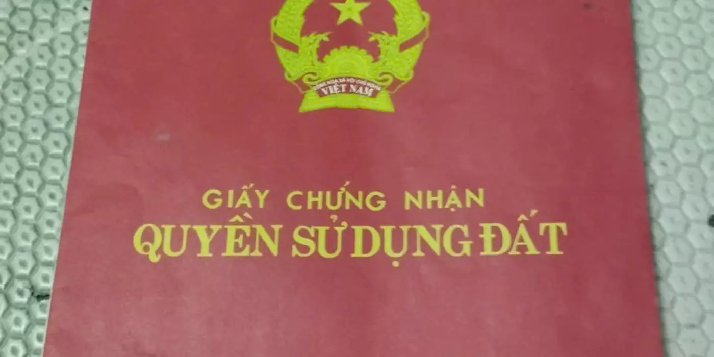 CC Bán nhà trên 108m2 đất kẹt Hoài Đức, giữa 2 KĐT Tân Tây Đô , Nam 32, giá 22tr 1m2