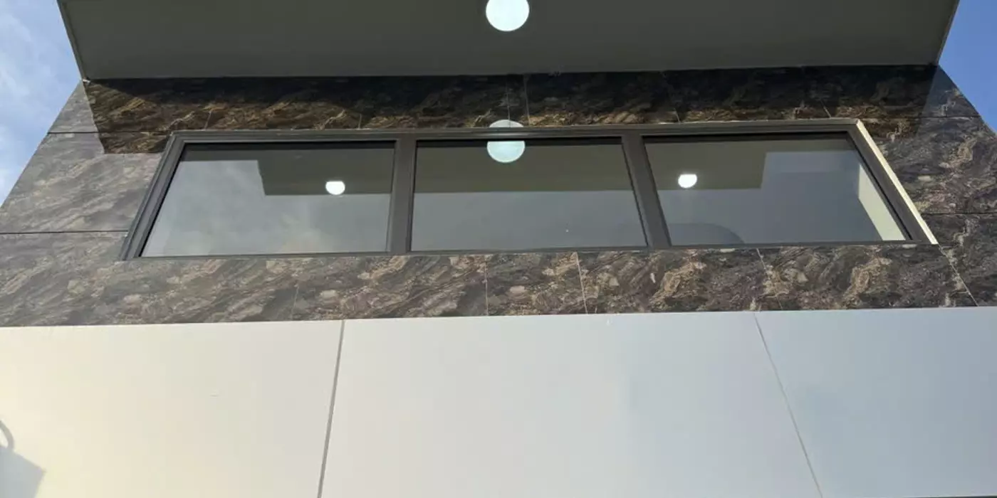 BÁN NHÀ 5 TẦNG, MẶT TIỀN 4M - ĐẠI TỪ, HOÀNG MAI - GIÁ CHỈ 5,5 TỶ Diện tích 35m2 x 5 tầng - Thiết
