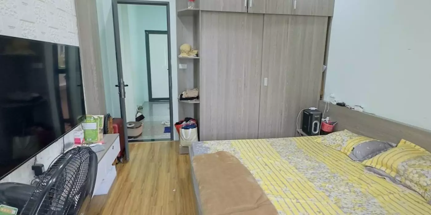 Bán nhà Hoàng Mai giá 3.2 tỷ, diện tích 42m2, 3 tầng, mặt tiền 3.5m