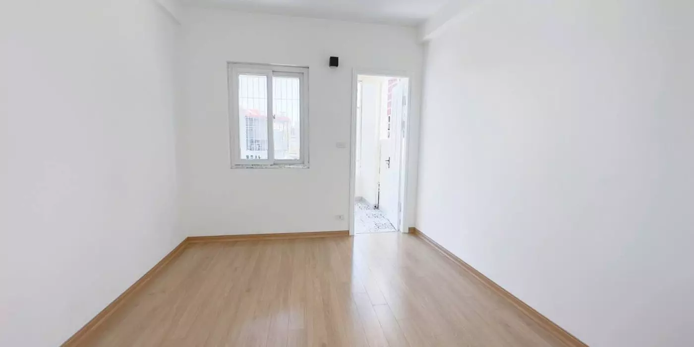 Bán nhà Khương Đình giá 6.95 tỷ, diện tích 32m2, 5 tầng, mặt tiền 3.8m