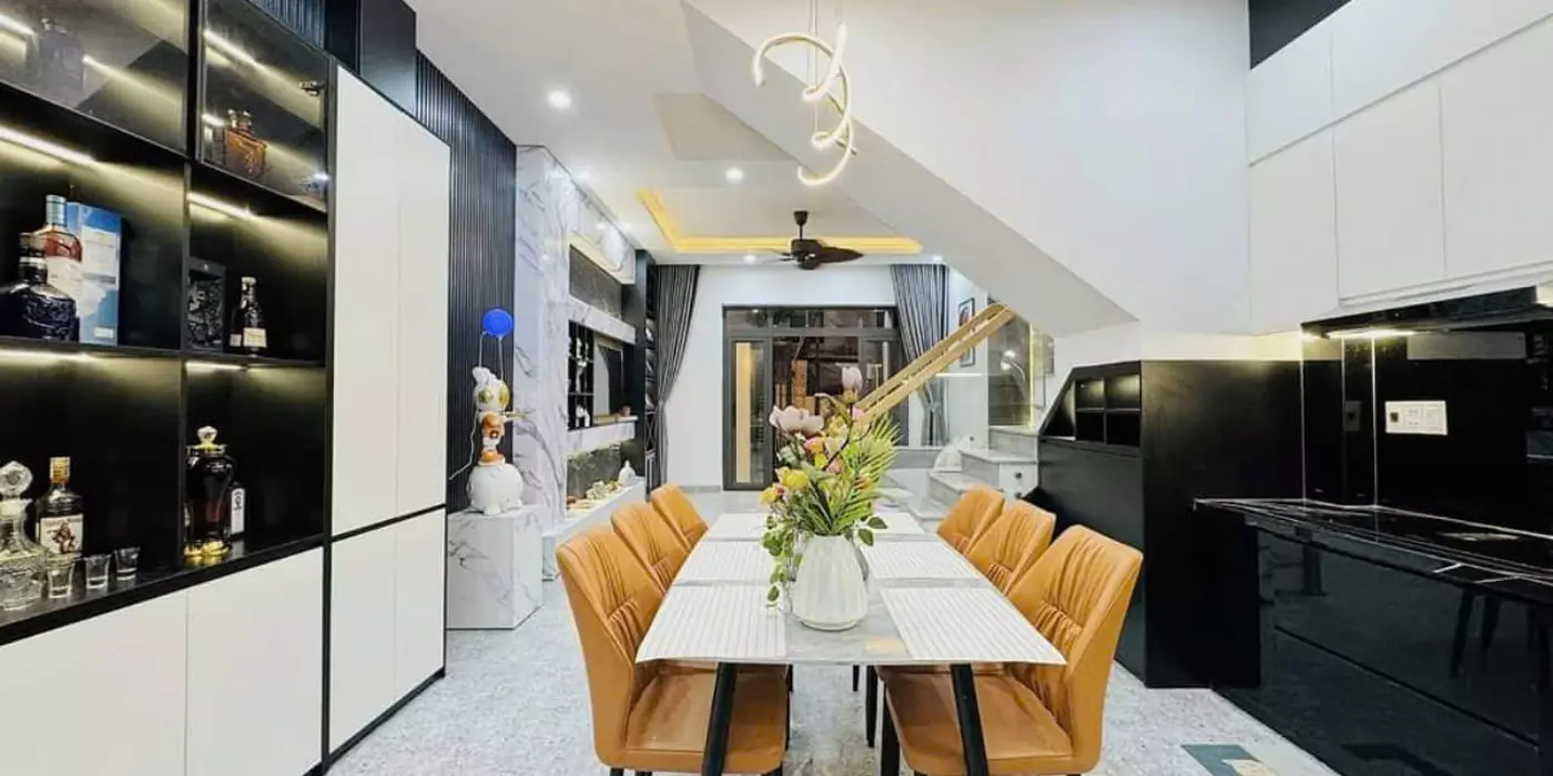 BÁN NHÀ MẶT PHỐ PHÚC LỢI - DIỆN TÍCH 90M² - KINH DOANH SẦM UẤT - GIÁ TỐT NHẤT THỊ TRƯỜNG