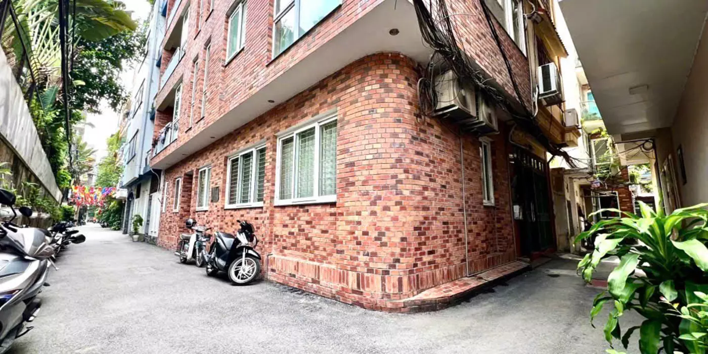 Bán nhà 75m2, 6 tầng, 10 phòng cho thuê, lô góc, MT 4m, ngõ ô tô, 27.5 tỷ Đặng Thai Mai - Tây Hồ