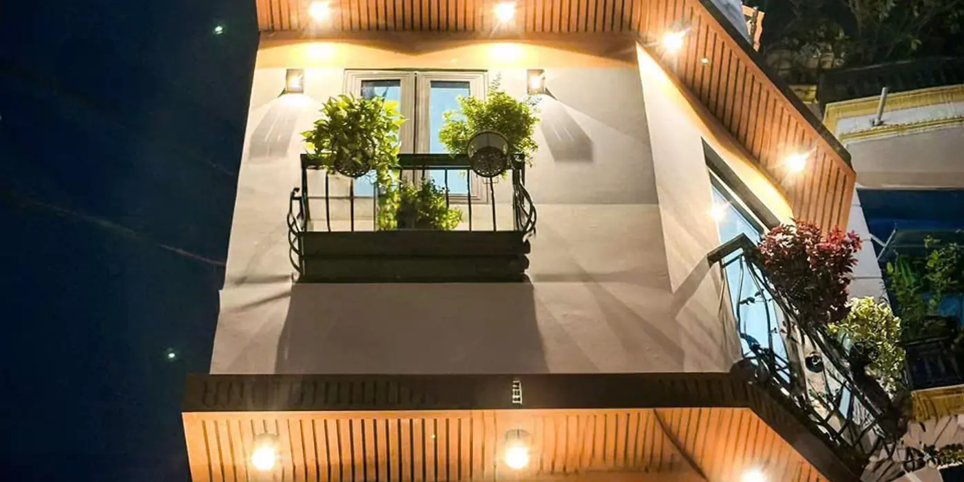 SIÊU PHẨM NHÀ TRUNG TÂM BÌNH THẠNH - ĐẠI HỌC VĂN LANG-HẺM XE TẢI nhỏ- 4 TẦNG -DTSD 150M2-5 PN- PHÙ