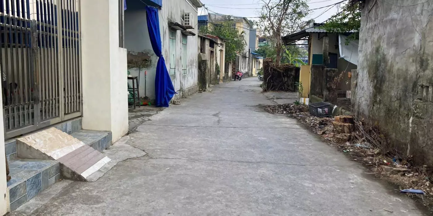 Chỉ hơn tỷ có có ngay 1 lô 92m² ngõ 153 phong lộc phường cửa nam
