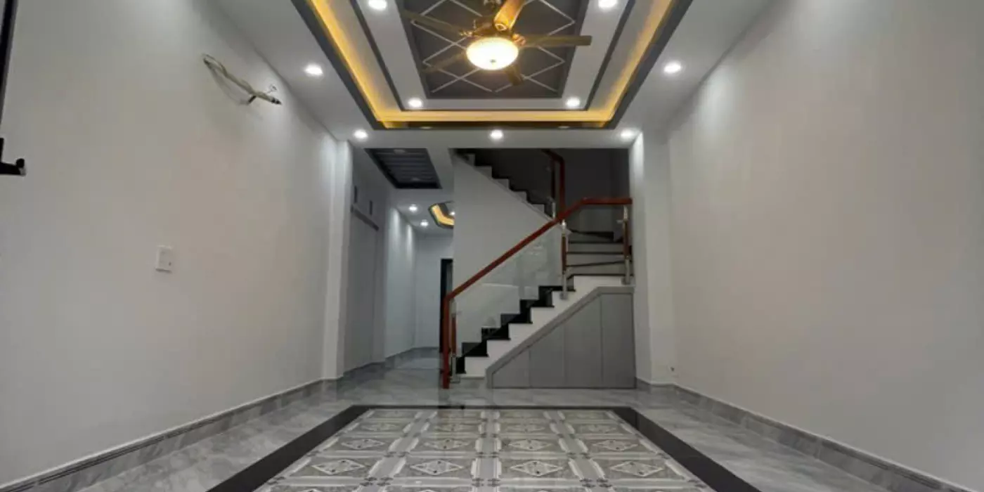 NHÀ MỚI ĐÓN TẾT, TT QUẬN 1, 50M2 4PN, HẺM THÔNG DÂN TRÍ - CHỈ 8.X TỶ