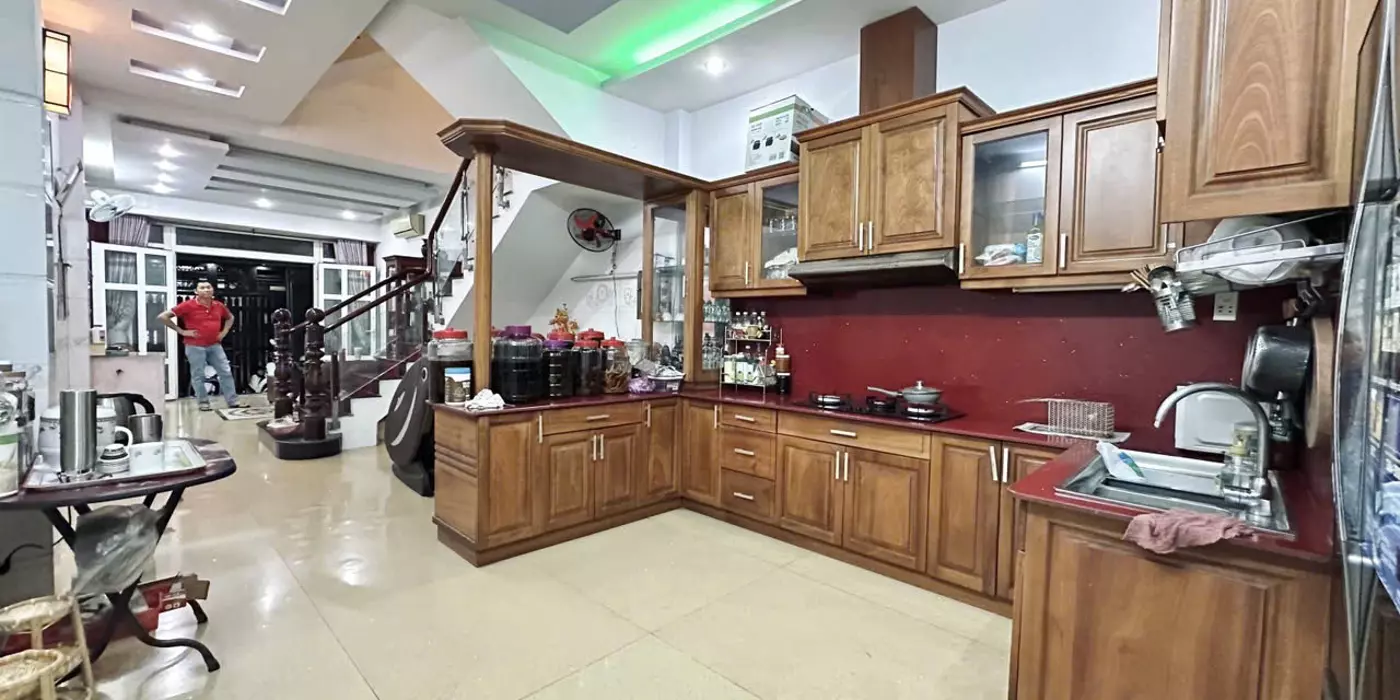 Vị trí vàng trong làng khai thác dòng tiền Bình Thạnh, 180m2 (10 * 18), HXH thông 24.6  tỷ