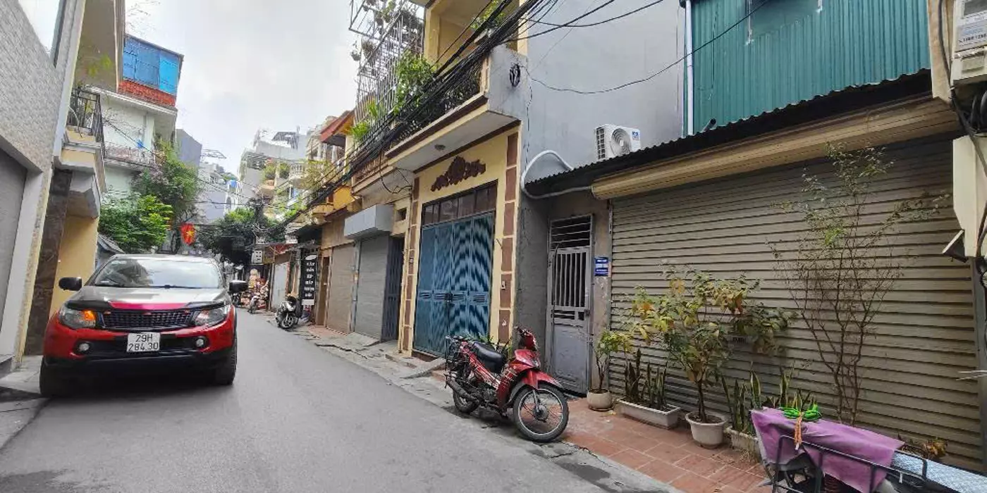 Bán đất mặt phố yên lạc 202M giá đầu tư hai bà trưng