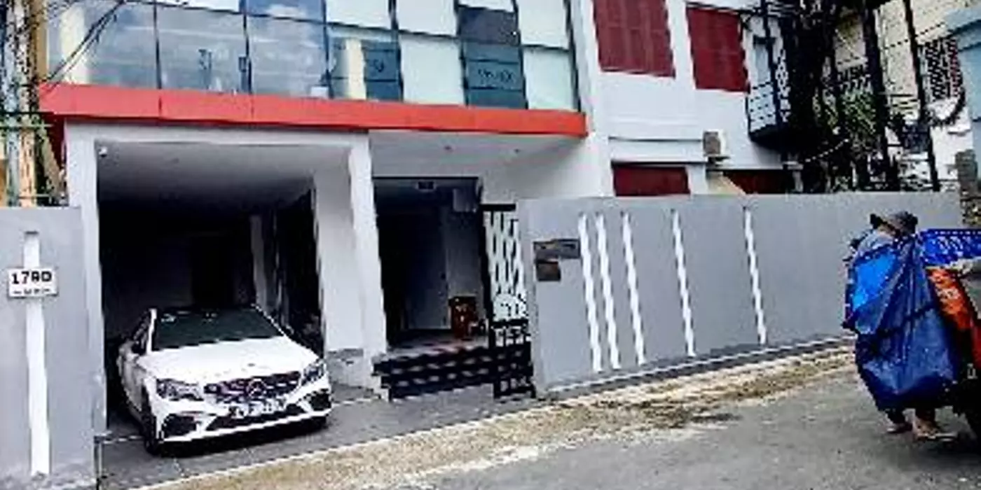 Bán nhà Hai Bà Trưng Quận 3, cho thuê 250tr/th, 3 tầng, 15x15m, 95 tỷ