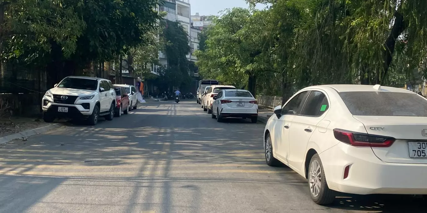 Bán nhà phố 4 tầng Văn Quán Hà Đông ô tô qua nhà kinh doanh  MT4m giá 7 tỷ