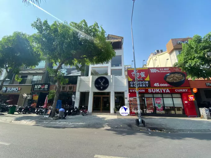 Bán Nhà có Long Mạch, Có mặt tiền cho Thuê Kinh Doanh Giá 20 tỉ