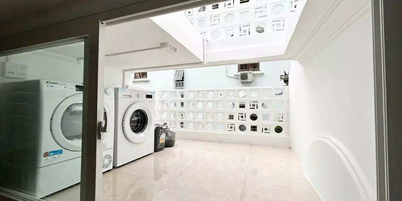 Bán Nhà Biệt Thự Khu Phố Tây Nha Trang – Cách Biển Chỉ 5 Phút Đi Bộ