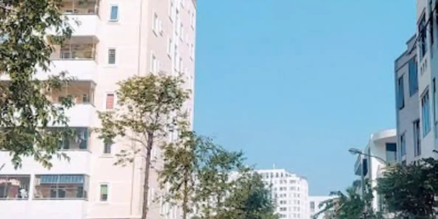 BÁN NHÀ 4 TẦNG MẶT PHỐ KINH DOANH, GẦN CÔNG VIÊN QUANG TRUNG, TP THÁI BÌNH.