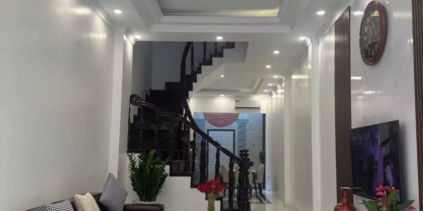BÁN NHÀ  NGÕ NÔNG THÔNG - Ô TÔ - NHÀ ĐẸP - 2 THOÁNG - AN SINH TUYỆT VỜI DT 54m NHỈNH 10tỷ