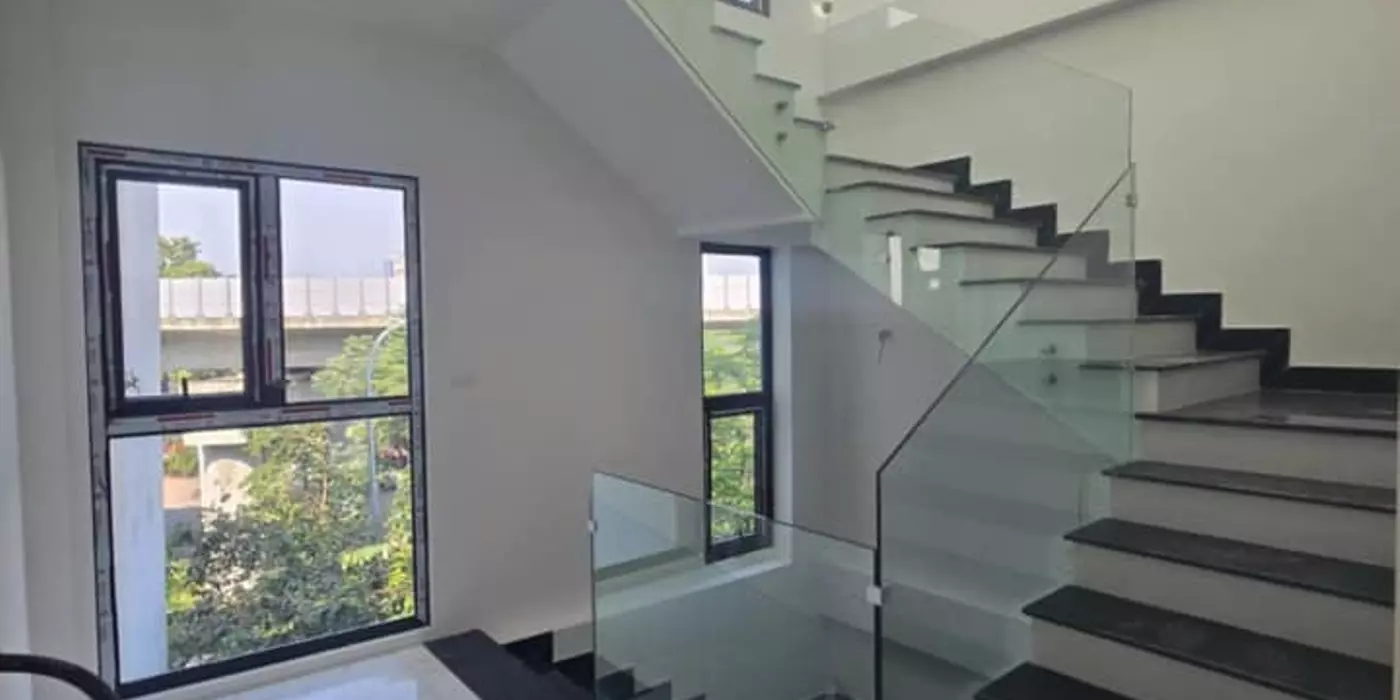 Bán Nhà Phố Hoàng Cầu, Đống Đa, DT 45m2, 5 Tầng Mới Tinh, Kinh Doanh Đỉnh, Hơn 12 Tỷ