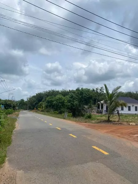 Bán gấp lô đất ở đối diện Khu công nghiệp Long Tân.