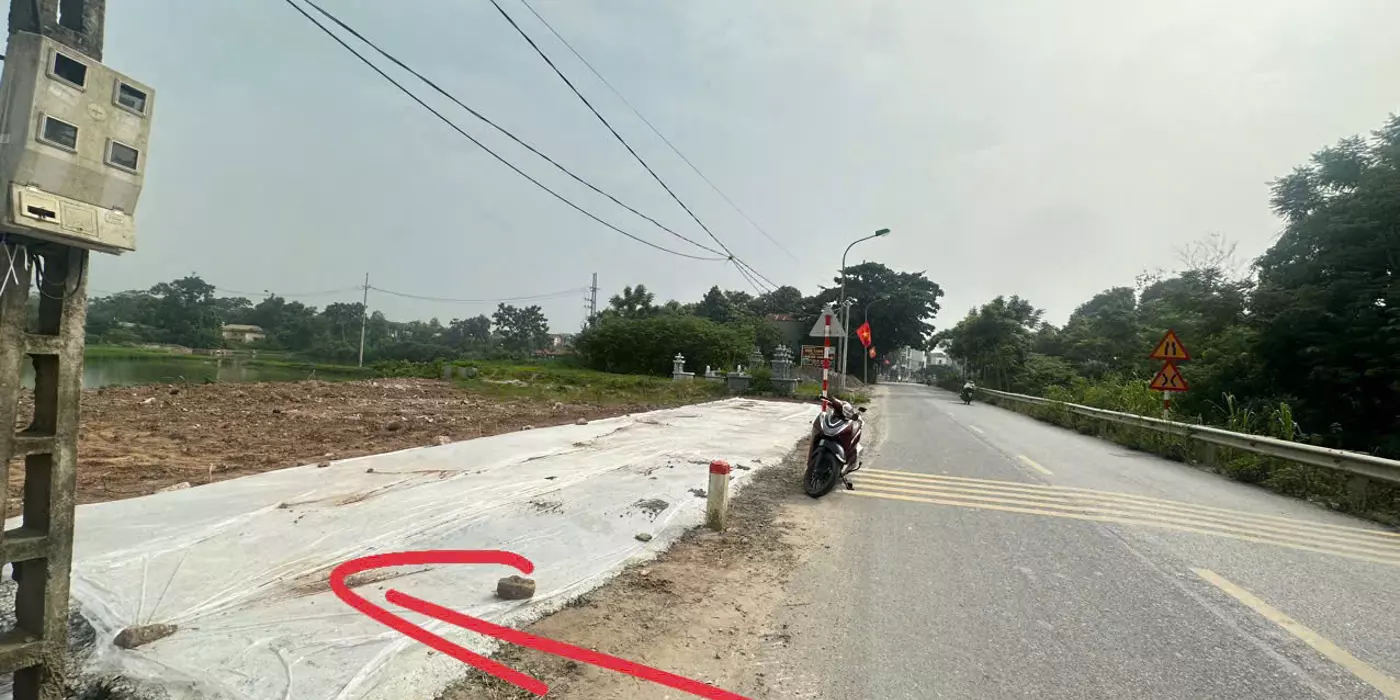 Cần bán lô đất đấu giá Cánh Gà Láng Gạo ,Tân Ước ,Thanh Oai .Vị trí đắc địa nằm trên trục đường 429