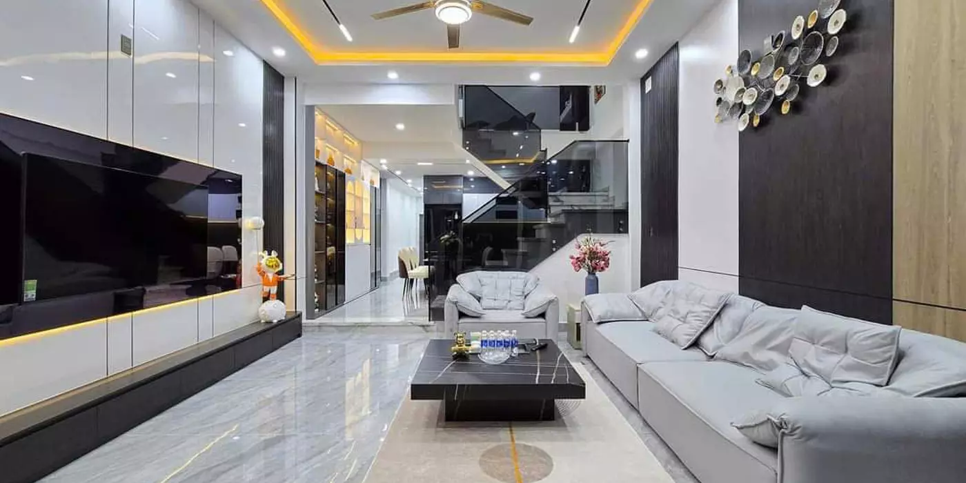 BÁN NHÀ 5T HOÀNG QUỐC VIỆT, DT 45M2, GẦN PHỐ, NHÀ ĐẸP Ở NGAY, GIÁ 16 TỶ