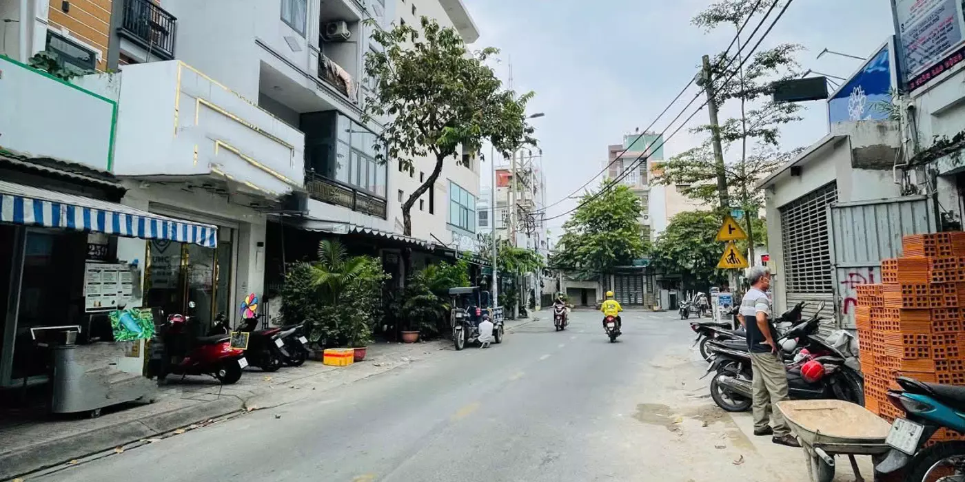 🏚🚗🚒 MẶT TIỀN ĐỘC LẬP - TP - 74M - 2 TẦNG - CHỈ 10 TỶ - VỊ TRÍ KINH DOANH SIÊU ĐỈNH - CHỐT GẤP.