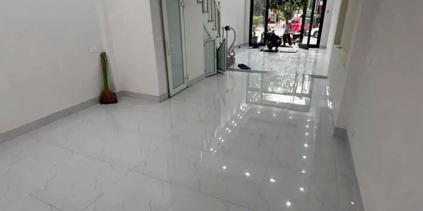 PHÂN LÔ VỈA HÈ OTO TRÁNH - 5 TẦNG FULL NỘI THẤT Ở NGAY - TIỆN ÍCH KHÔNG THIẾU GÌ 💥💥💥
Nhà nằm