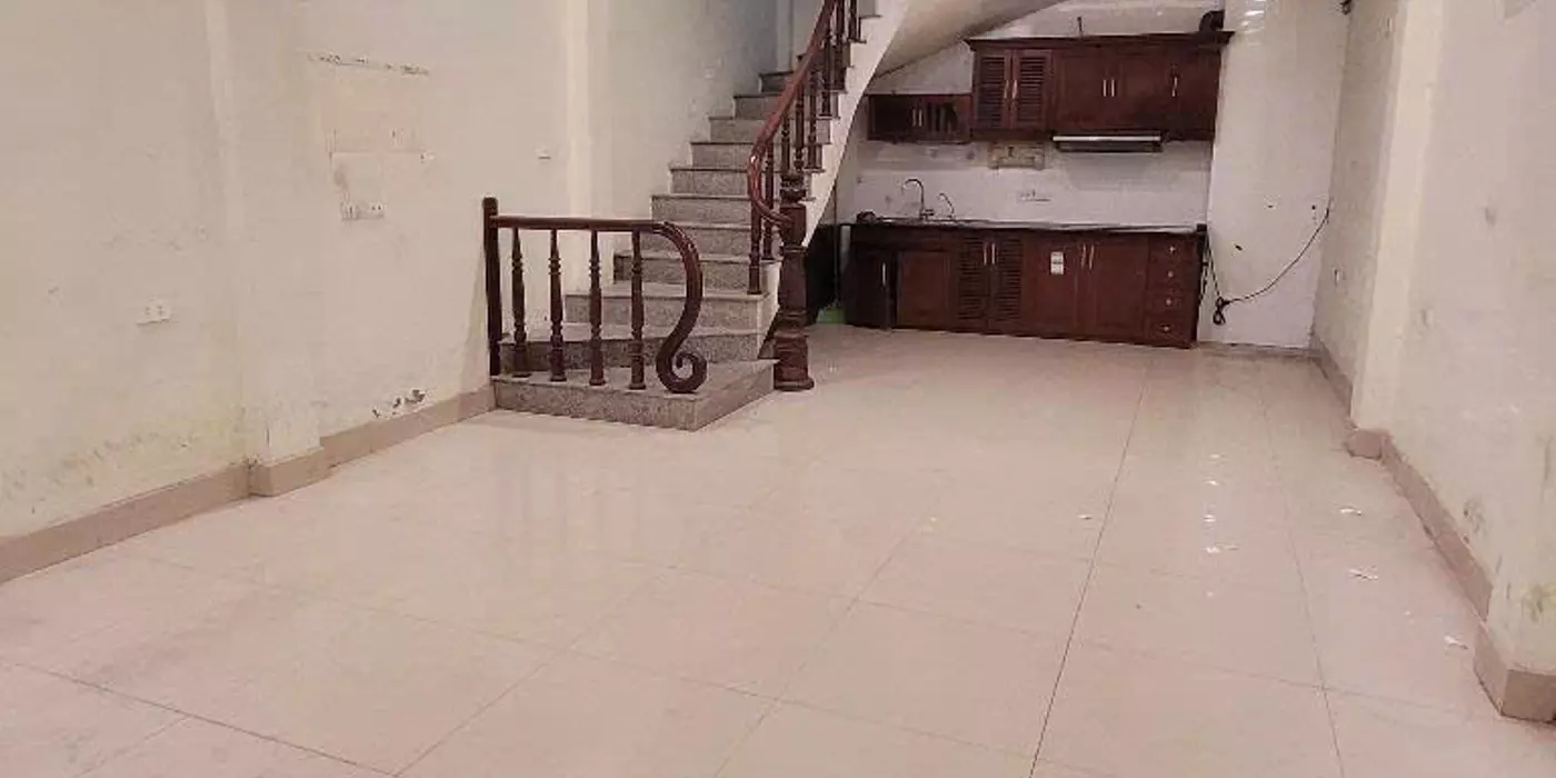 Nhà trung tâm BA ĐÌNH, ngõ Ô TÔ, phân lô.