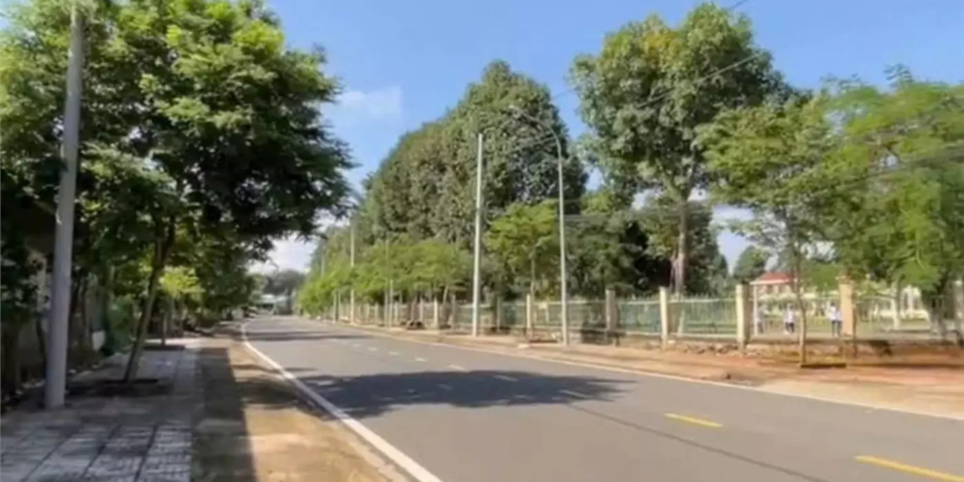 Cần bán nhanh đất sát trường học cấp 1 2 3, ngay trung tâm có thể kinh doanh được liền cách QL14