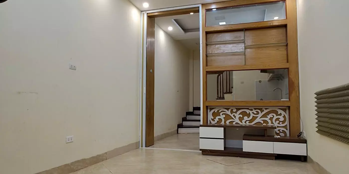 BÁN NHÀ TRẦN THÁI TÔNG 34M – 5 TẦNG 1 TUM – TRUNG TÂM CẦU GIẤY – GẦN NHIỀU TRƯỜNG ĐẠI HỌC – NỘI