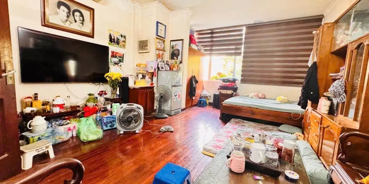 Bán nhà 4 tầng, 40m², Dịch Vọng Hậu, Cầu Giấy, 8.5 tỷ