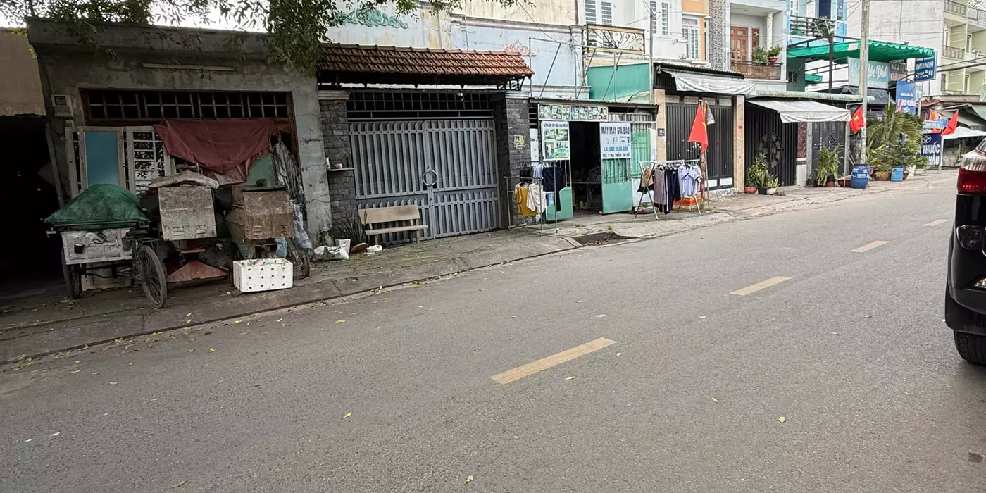 Bán Nhà C4 có gác (4x16m) mặt tiền Trần Thị Hè, Hiệp Thành, Q12 giá nhĩnh 4 tỷ.