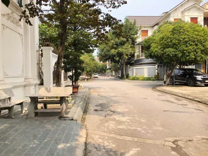 NHÀ 4 TẦNG LÔ GÓC MẶT PHỐ TRẦN THÁI TÔNG, TRẦN HƯNG ĐẠO, TP THÁI BÌNH. DIỆN TÍCH 74M2. GIÁ 10 TỶ