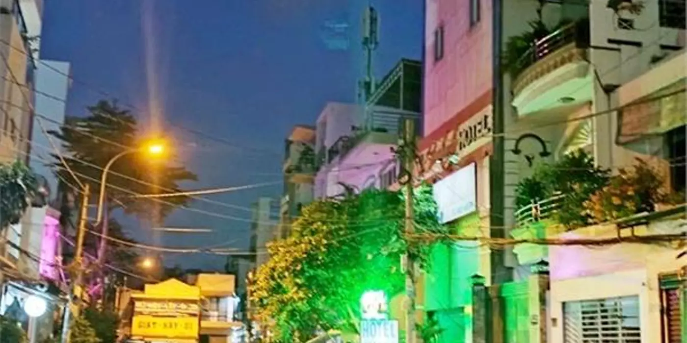 Mặt tiền kinh doanh Đông Hồ 3.5x13.5 38m2 4 tầng chỉ 10 tỷ