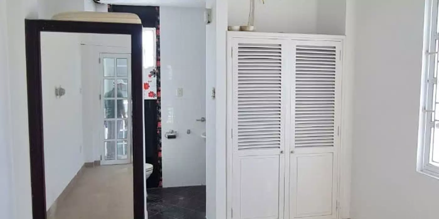 Bán Nhà 5 Tầng Mặt Tiền Đường Nguyễn Hữu Huân - TP Nha Trang
Giá: 6,5 Tỷ (Có Thương Lượng)