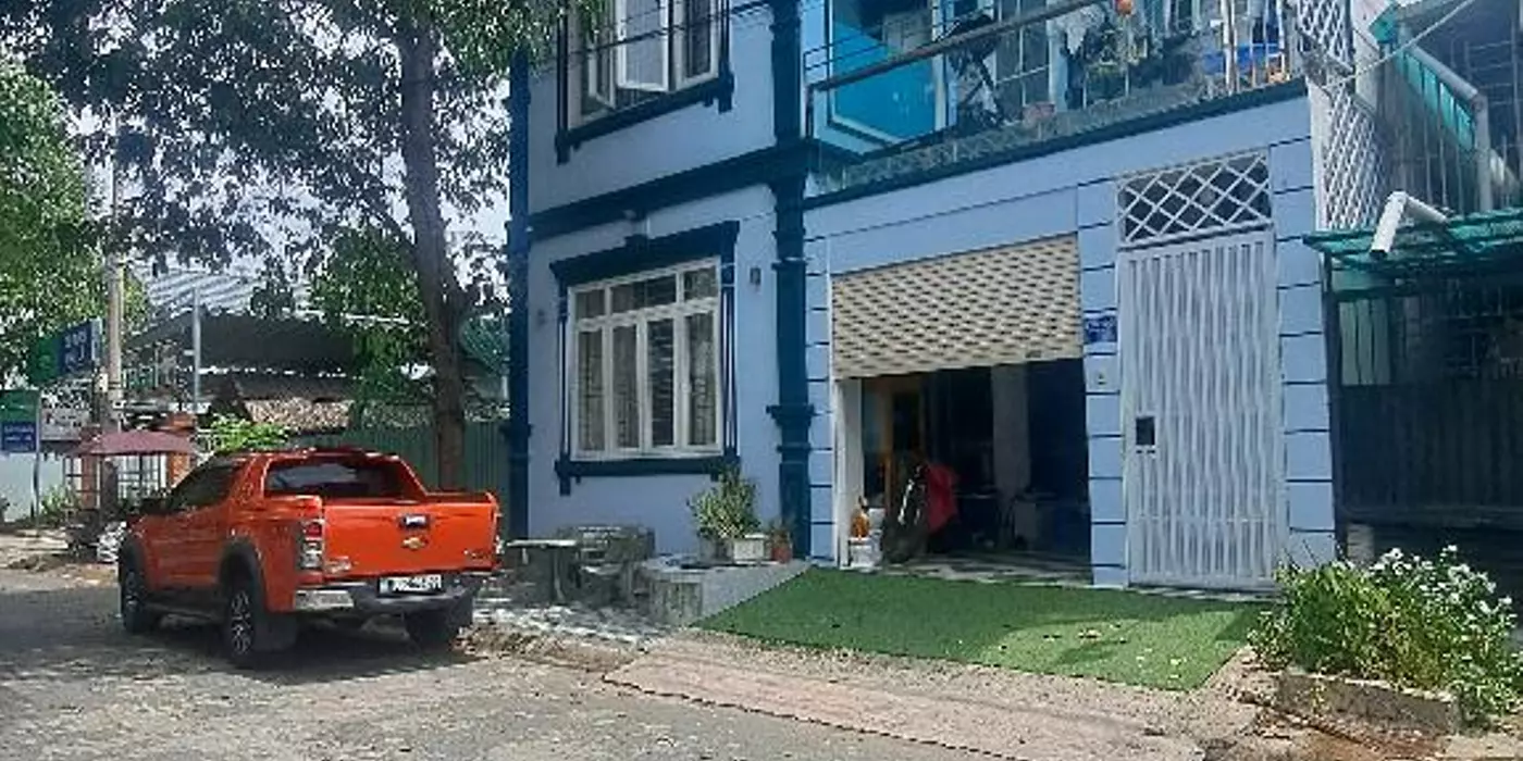Nhà 2 tầng đúc kiên cố - mặt tiền hẻm nhựa 12m - ngang khủng 9.5 m – giá  5,2 ty – Hẻm 274 Nguyễn