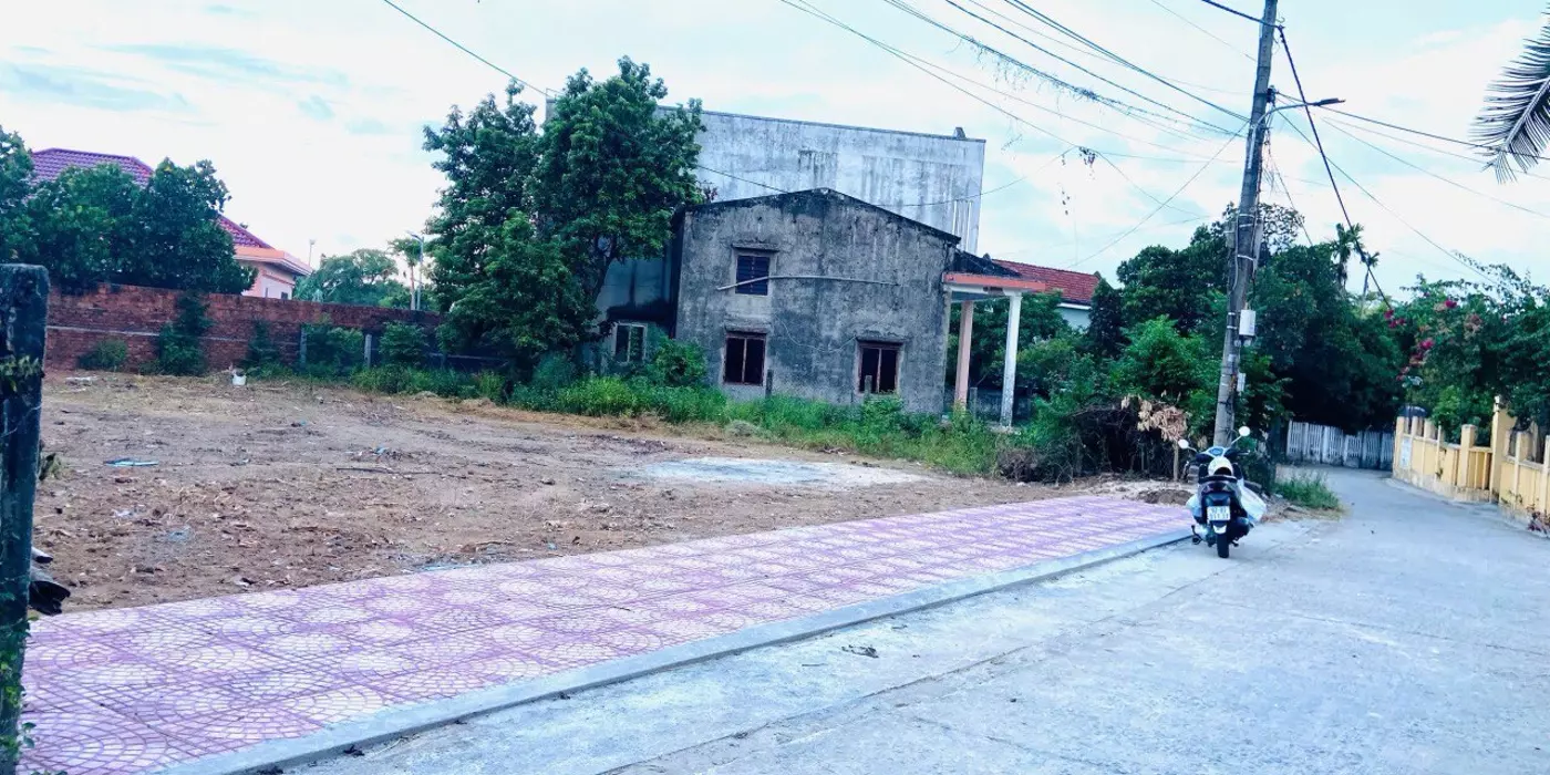 Cần Bán Nhanh Lô Đất Ngay Chợ La Thọ - Điện Hòa