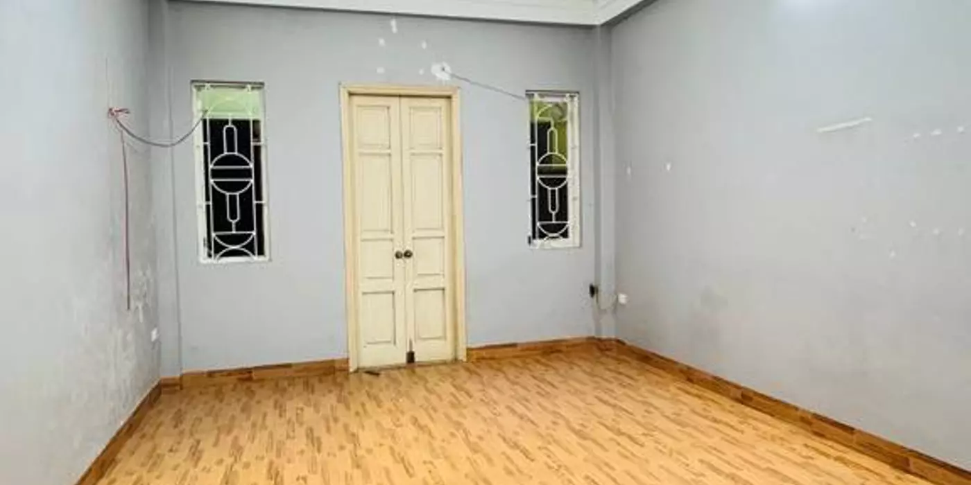 Bán Nhà Phân Lô Kinh Doanh Phố Tây Sơn – 52,1m², Ô Tô Đỗ Cửa, Giá 18,2 Tỷ