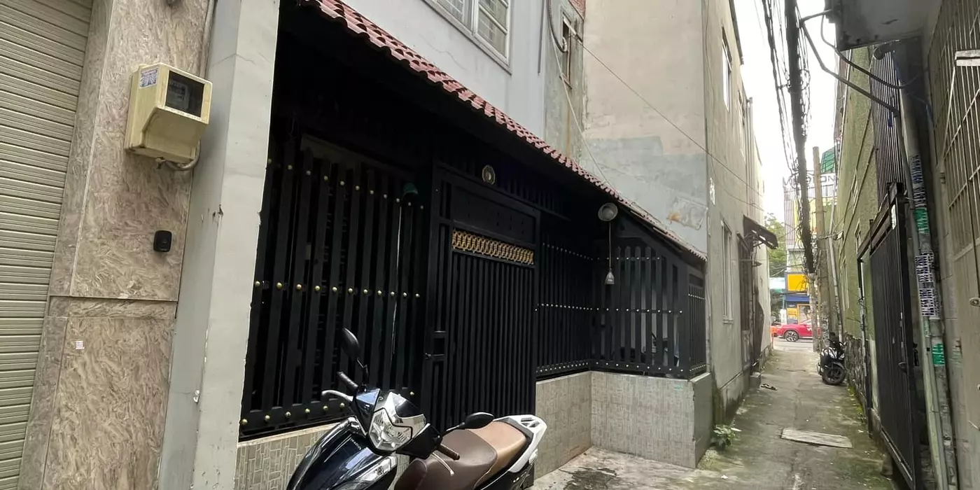 Bán nhà Lê Quang Định -Vài bước ra MT -SD 201m2 -Lợi nhuận 264 Triệu/Năm