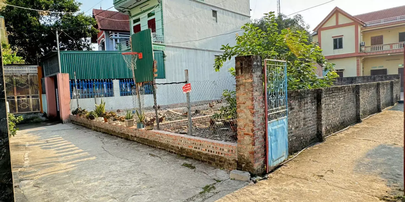 Bán 70m thôn Đồng Vỡ, Thanh Lâm, Mê Linh, HN. Cách 1km tới KCN Quang Minh. Giá 2,6 tỷ.
