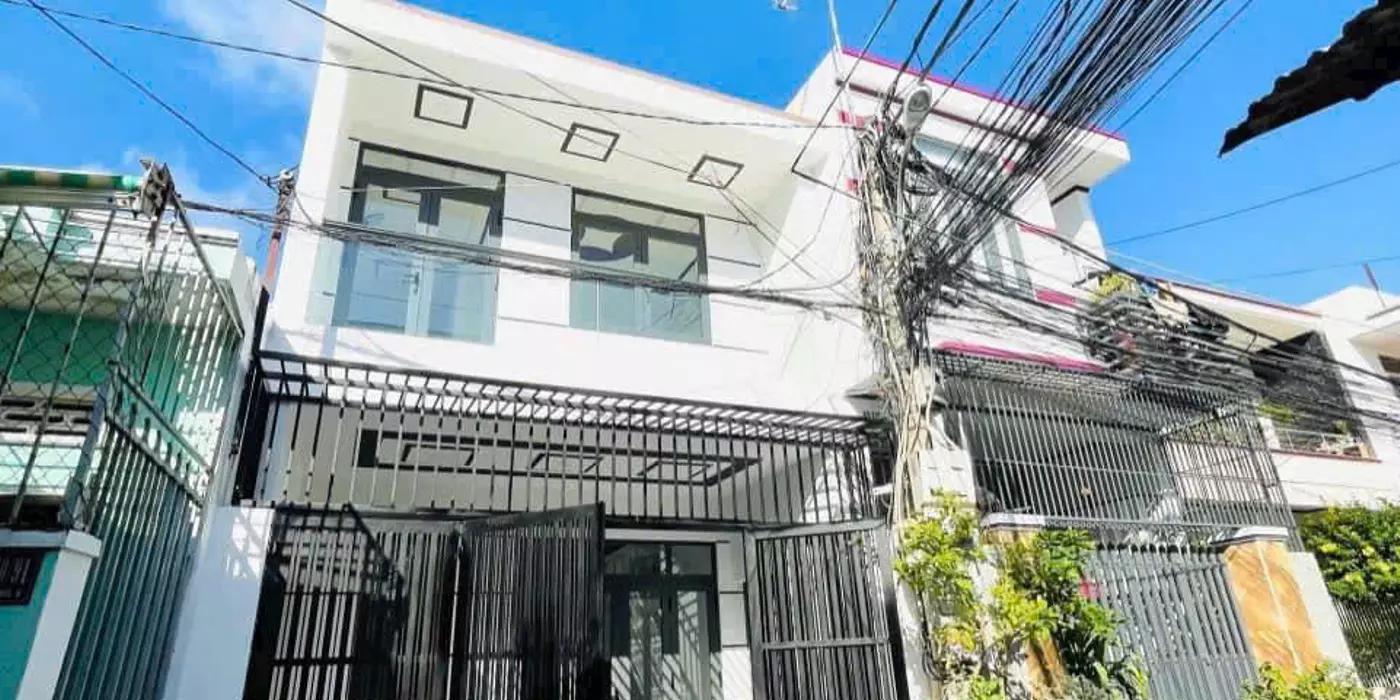 Bán căn nhà 2 tầng mới, phường Vạn Thắng - TTTP Nha Trang