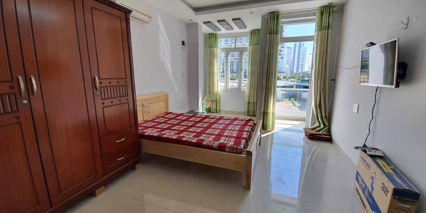 Bán nhà 3 tầng phố Tây gần biển, hẻm Tuệ Tĩnh - Lộc Thọ, Nha Trang chỉ 4.7 tỷ (Đang cho thuê)