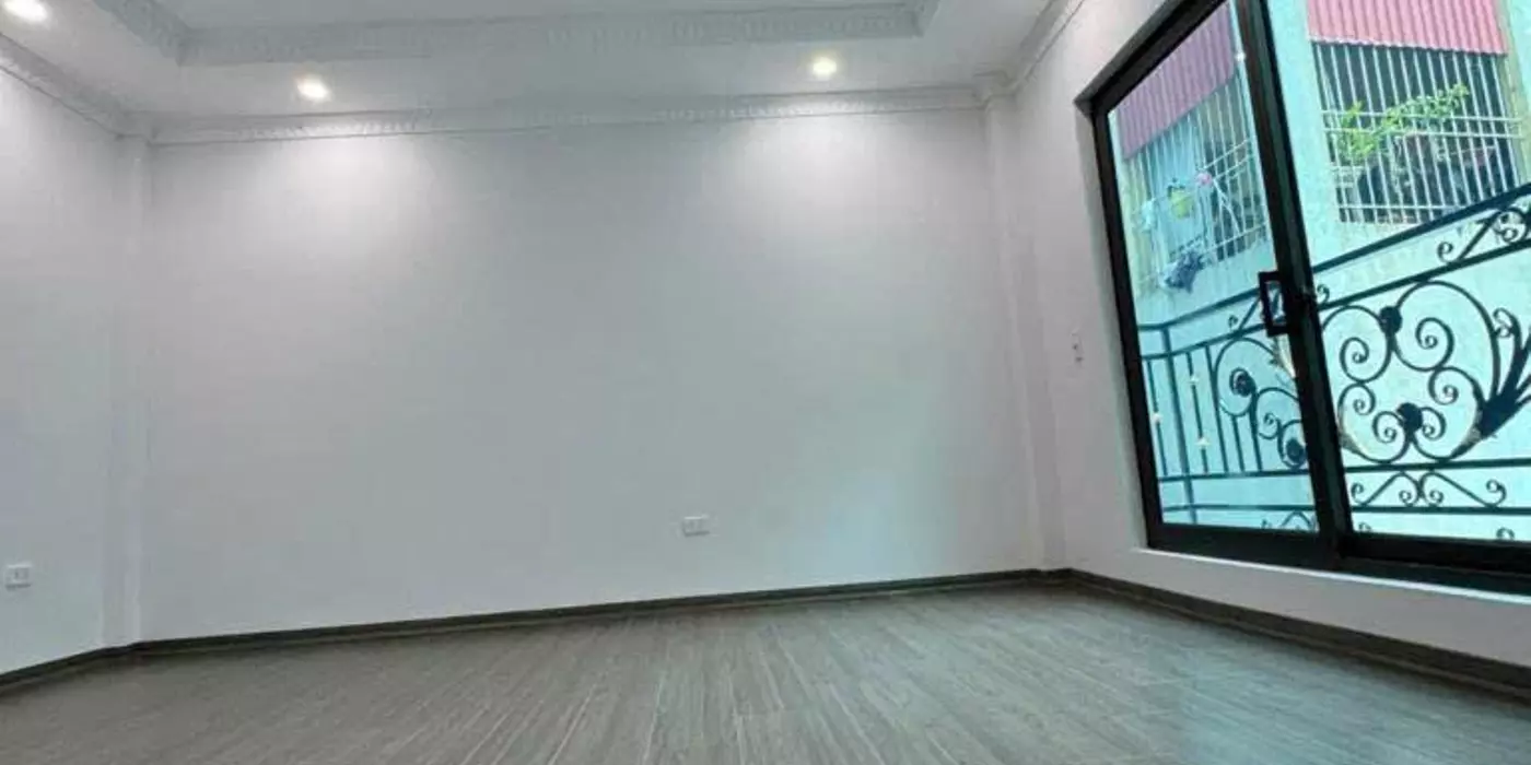 Bán nhà Ngọc Hồi mới đẹp, ô tô đỗ cửa, ô chờ thang máy, thoáng trước sau, 45m2,  4,5 tỷ
