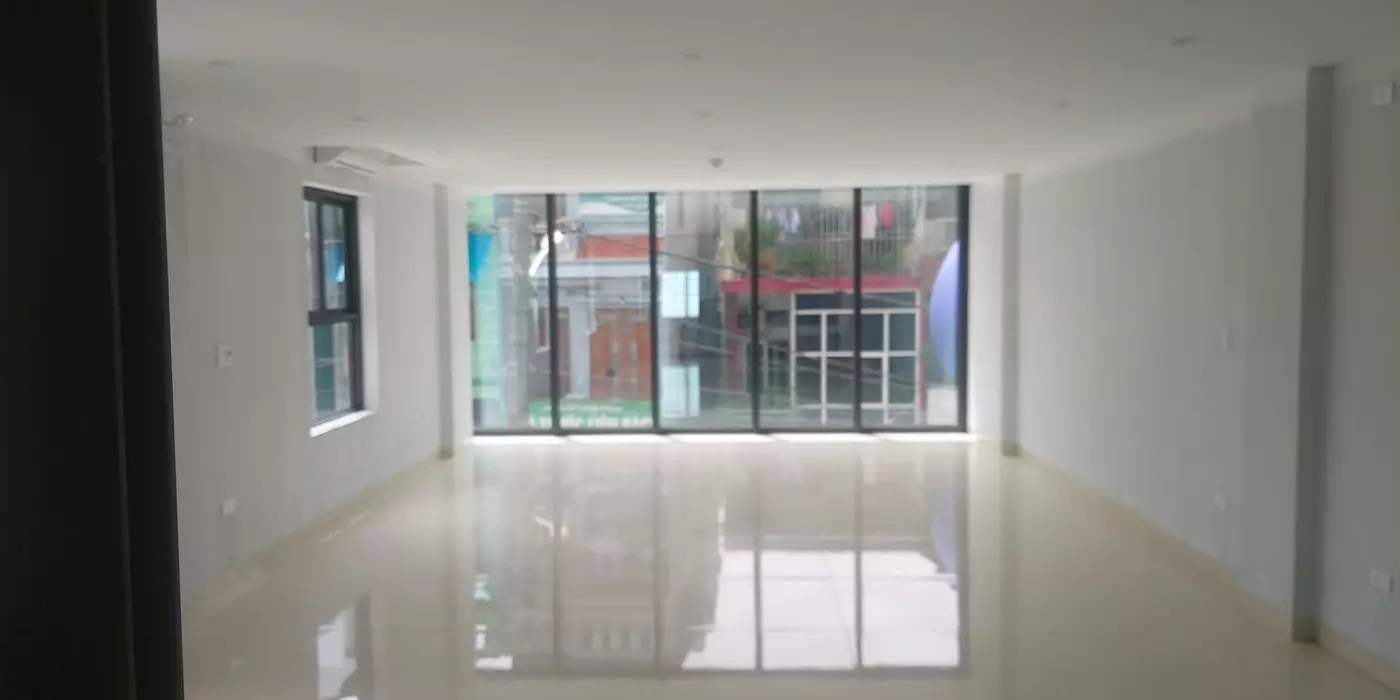 CHỈ 40TR/M CÓ NHÀ HAI TẦNG MẶT TIỀN 6M, Ô TÔ TRÁNH NHAU, VÀO NHÀ, PHƯỜNG TRẦN LÃM, TP THÁI BÌNH