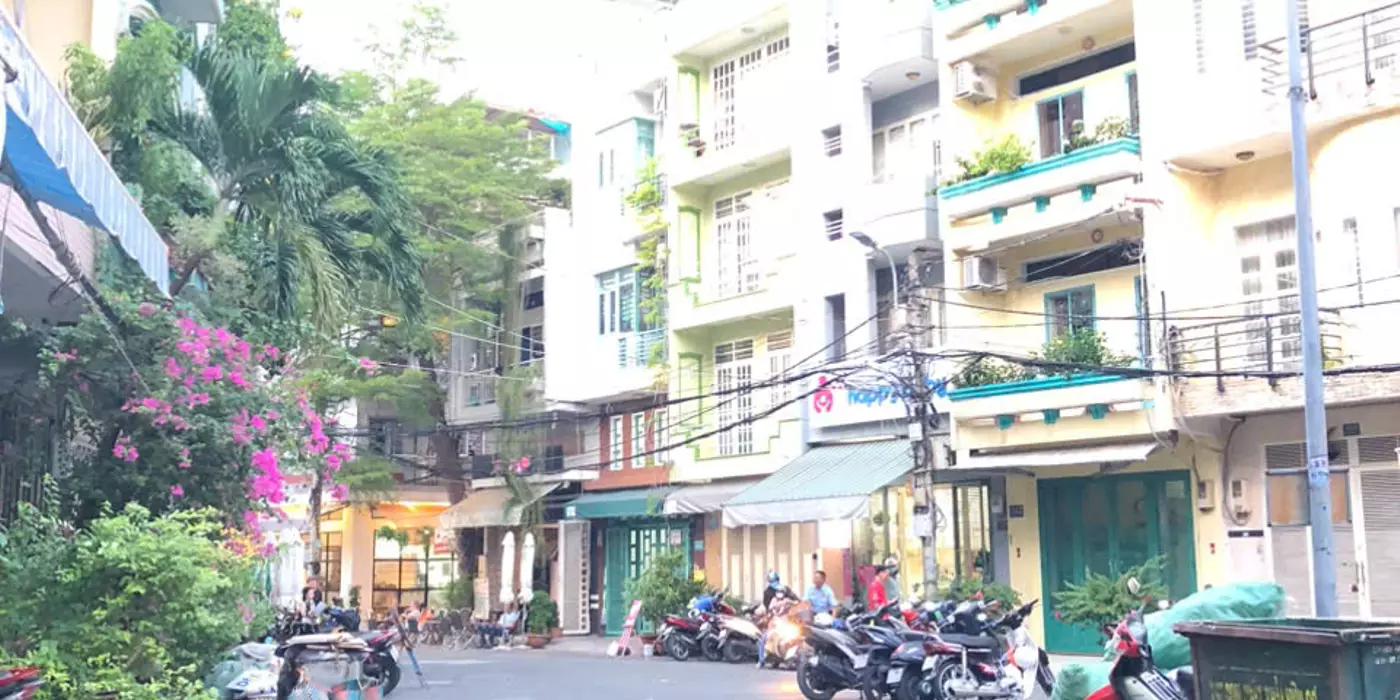 Hẻm xe tải đẹp Thành Thái Quận 10 - Vị trí kinh doanh đẹp - 3 tầng 68m2 - Chỉ 20 tỷ