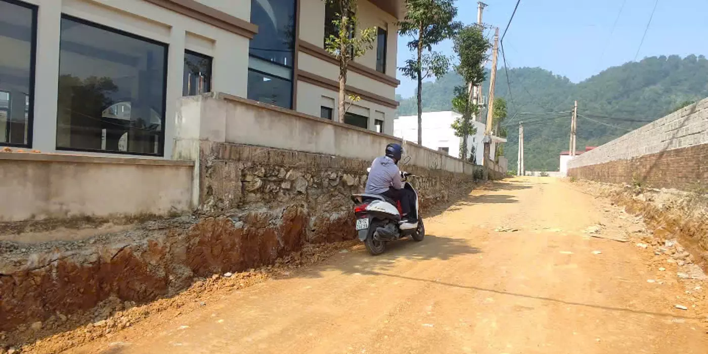 Bán mảnh đất 403m2 giá rẻ 25 triệu cạnh làng ĐHQG Hà Nội to nhất Hoà Lạc